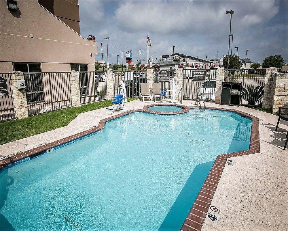 Comfort Suites Austin Nw Lakeline Eksteriør billede